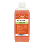 ADOX ADOSTOP ECO Megszakítófürdő Színindikátorral – 500 ml Koncentrátum