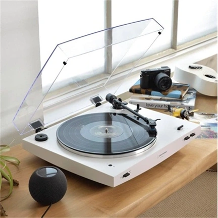 AUDIO TECHNIKA AT-LP3XBTWH szíjhajtású lemezjátszó, teljesen automatikus működtetésű, fehér