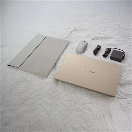 Asus Zenbook A16 (UX3607) notebook 16" 3K OLED, Qc Sd X2 Elite Extreme, 48GB, 1TB SSD, Windows 11 Home, Zabriskie Beige