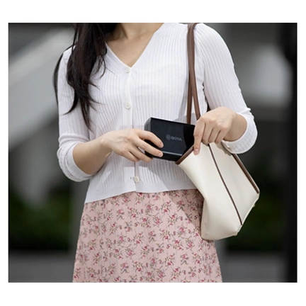 BOYA BY-XM6-K2 2.4GHz Univerzális vezetéknélküli szett (1+2) töltővel - Fekete