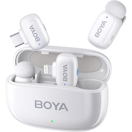 BOYA Mini - Ultrakompakt vezeték nélküli mikrofon 2 adó + 2 vevő (USB-C + Lightning csatlakozó) + 1 töltőtok. Fehér BOYA Mini - Ultrakompakt vezeték nélküli mikrofon 2 adó + 2 vevő (USB-C + Lightning csatlakozó) + 1 töltőtok. Fehér