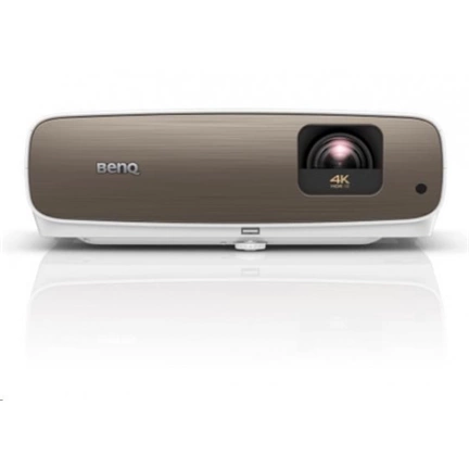 BenQ W2710i
