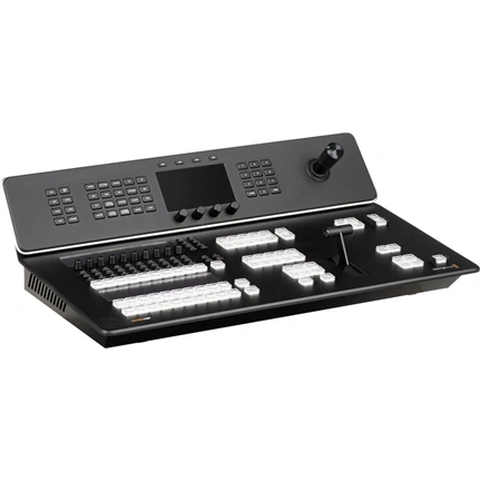 Blackmagic Design ATEM Television Studio 4K8 képvágópult  (2TB-os SSD-vel)