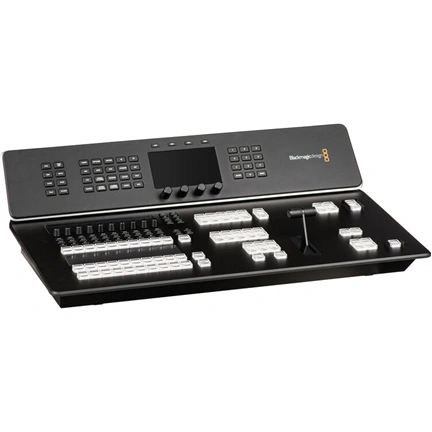 Blackmagic Design ATEM Television Studio HD8 képvágópult (2TB-os SSD-vel)
