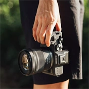Canon EOS R8 Mark II + RF 24-105 f/4-7.1 IS STM kit