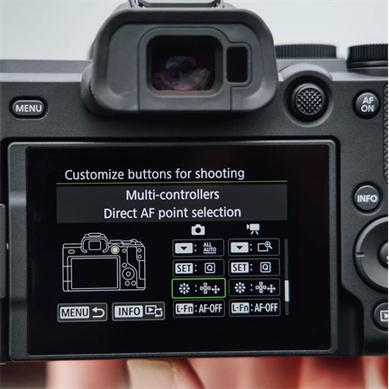 Canon EOS R8 Mark II fényképezőgép