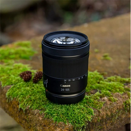Canon EOS R8 + RF24-105 f/4-7.1 IS STM kit - végső ár: 569490,-Ft a CANON26NYAR kuponnal aug.2-ig
