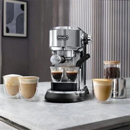 DeLonghi Dedica Maestro Plus EC950.M espressso kávéfőző