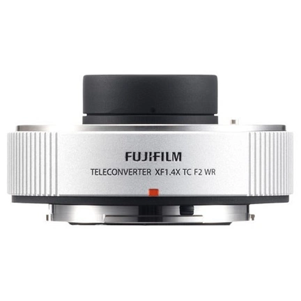 FUJIFILM XF200mm F/2 R LM OIS WR + Teleconventer Ezüst objektív