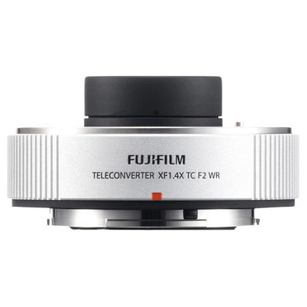 FUJIFILM XF200mm F/2 R LM OIS WR + Teleconventer Ezüst objektív FUJIFILM XF200mm F/2 R LM OIS WR + Teleconventer Ezüst objektív