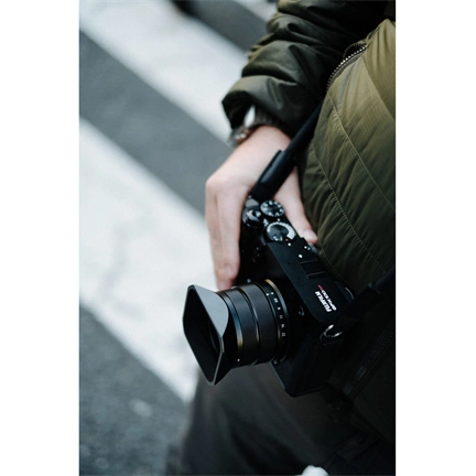Fujifilm GFX100RF középformátumú fényképezőgép fekete Fujifilm GFX100RF középformátumú fényképezőgép fekete