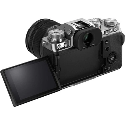 Fujifilm X-T4 + XF 18-55mm f/2.8-4 R LM OIS kit (ezüst)