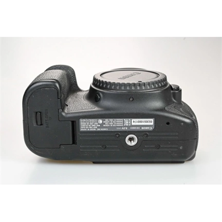 Használt Canon EOS 6D Mark II sn053051000174
