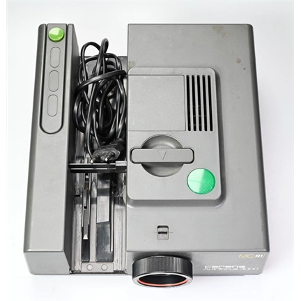 Használt Carena Autofocus 3000 motoros diavetítő