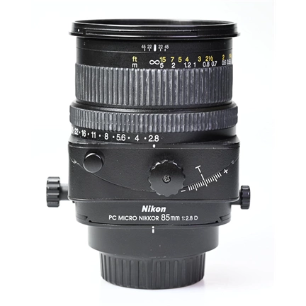 Használt NIKON 85mm f/2.8D PC Micro sn:201899