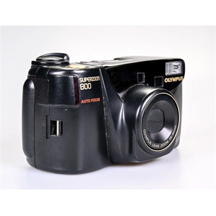 Használt Olympus Superzoom 800 analóg kompakt fényképezőgép