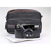 Használt Olympus Superzoom 800 analóg kompakt fényképezőgép