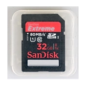 Használt SanDisk 32GB SD Extreme 80MB/s kártya