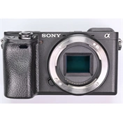 Használt Sony Alpha 6400 MILC váz sn:3824730
