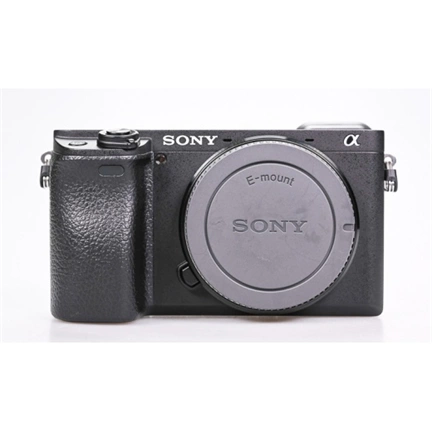 Használt Sony Alpha 6400 MILC váz sn:3824730
