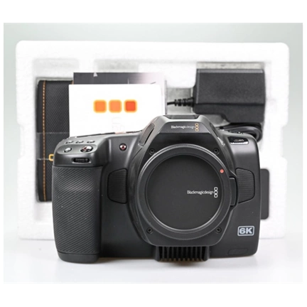 Használt (ÚJ!) BLACKMAGIC DESIGN Pocket Cinema Camera 6K PRO