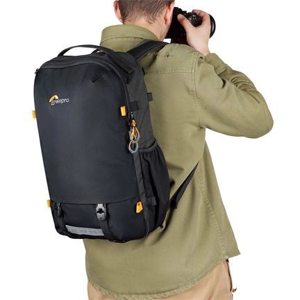 LOWEPRO Trekker Lite BP 250 AW, fekete