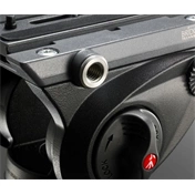 Manfrotto 755CX3 karbon videó állvány vízszintezhető középoszloppal és MVH500AH videó fej szett Manfrotto 755CX3 karbon videó állvány vízszintezhető középoszloppal és MVH500AH videó fej szett
