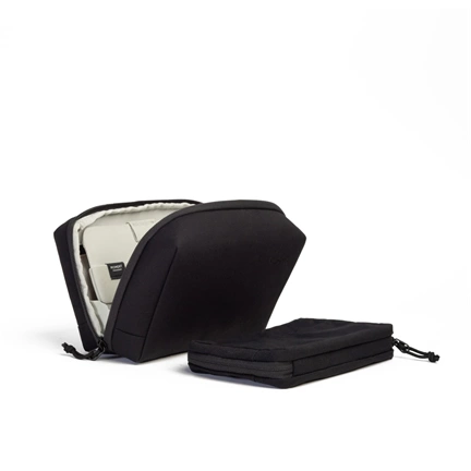 MOMENT MTW Tech Organizer - Black