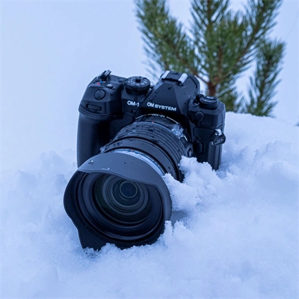 OM System M.Zuiko Digital 12-100mm f/4 ED IS PRO objektív (fekete) - 80 000 Ft cashback 2026/01/06-ig