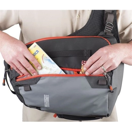 MindShift Gear PhotoCross 10, Orange Ember