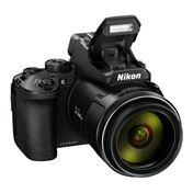 NIKON COOLPIX P950 Fekete + Táska + 16GB memoriakártya