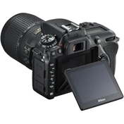 NIKON D7500 + 18-140 VR + 35 1.8 tükörreflexes fényképezőgép KIT