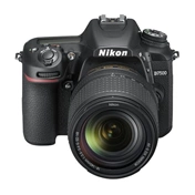 NIKON D7500 + 18-140 VR tükörreflexes fényképezőgép KIT