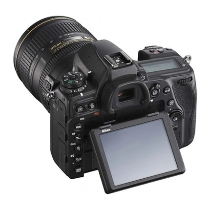 NIKON D780 + AF-S 24-120mm tükörreflexes fényképezőgép KIT