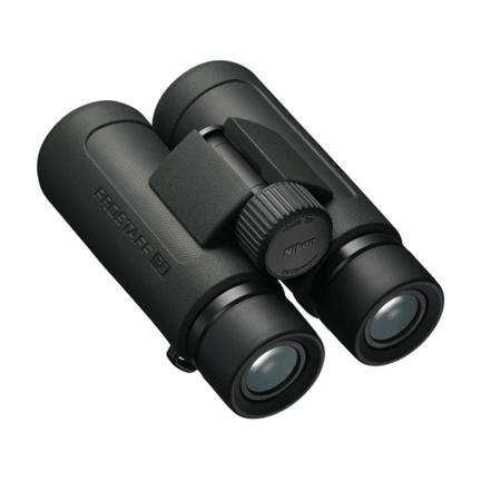 NIKON Prostaff P3 10x42