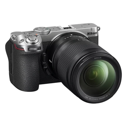 NIKON Z 5IIC EZÜST + 24-200MM F4-6.3 VR KIT