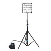 NANLITE PavoSlim 60B és Forza 60BII 3-as lámpaszett LS-S tartozékokkal NANLITE PavoSlim 60B és Forza 60BII 3-as lámpaszett LS-S tartozékokkal