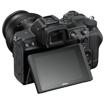 Nikon Z5 + Z 24-50mm f/4-6.3 VR kit Nikon Z5 + Z 24-50mm f/4-6.3 VR kit