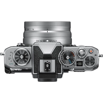 Nikon Z fc + Z DX 16-50mm f/3.5-6.3 VR MILC fényképezőgép KIT