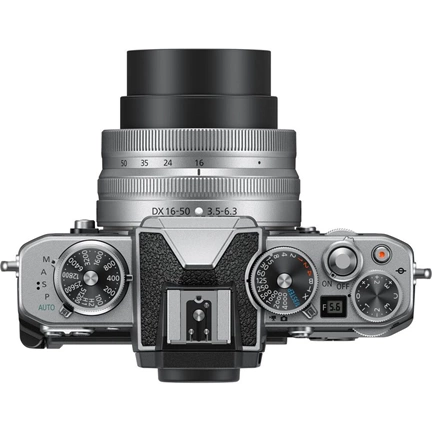 Nikon Z fc + Z DX 16-50mm f/3.5-6.3 VR MILC fényképezőgép KIT Nikon Z fc + Z DX 16-50mm f/3.5-6.3 VR MILC fényképezőgép KIT