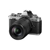 Nikon Z fc + Z DX 18-140mm f/3.5-6.3 VR VR MILC fényképezőgép KIT Nikon Z fc + Z DX 18-140mm f/3.5-6.3 VR VR MILC fényképezőgép KIT