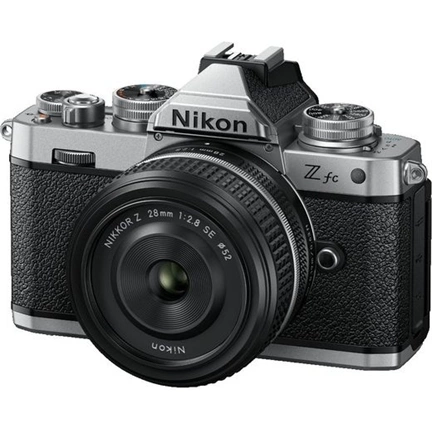 Nikon Z fc + Z DX 28mm f/2.8 SE MILC fényképezőgép KIT