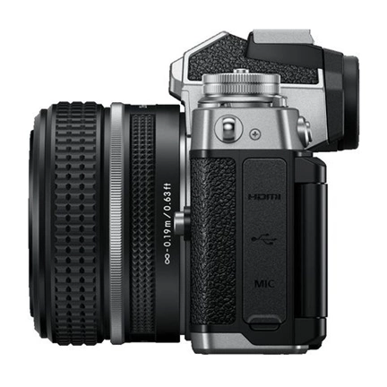 Nikon Z fc + Z DX 28mm f/2.8 SE MILC fényképezőgép KIT Nikon Z fc + Z DX 28mm f/2.8 SE MILC fényképezőgép KIT