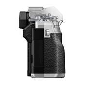 Olympus E-M10IV 1415 ezüst/fekete MILC fényképezőgép KIT - 40 000 Ft cashback 2026/04/06-ig