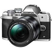 Olympus E-M10IV 1415 ezüst/fekete MILC fényképezőgép KIT - 40 000 Ft cashback 2026/04/06-ig