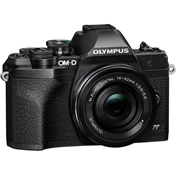 Olympus E-M10IV 1442 Pancake DZ fekete/fekete/fekete MILC fényképezőgép KIT - 40 000 Ft cashback 2026/04/06-ig