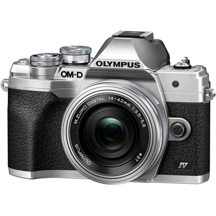 OLYMPUS OM-System E-M10IV 1442EZ ezüst/ezüst MILC fényképezőgép KIT