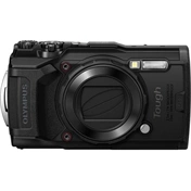 OLYMPUS TG-6 Holiday kit fekete