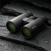 OM System 8x42 PRO távcső