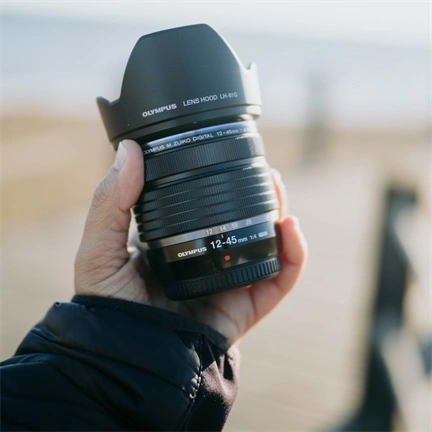 OM System M.Zuiko Digital 12-45mm f/4 ED PRO objektív